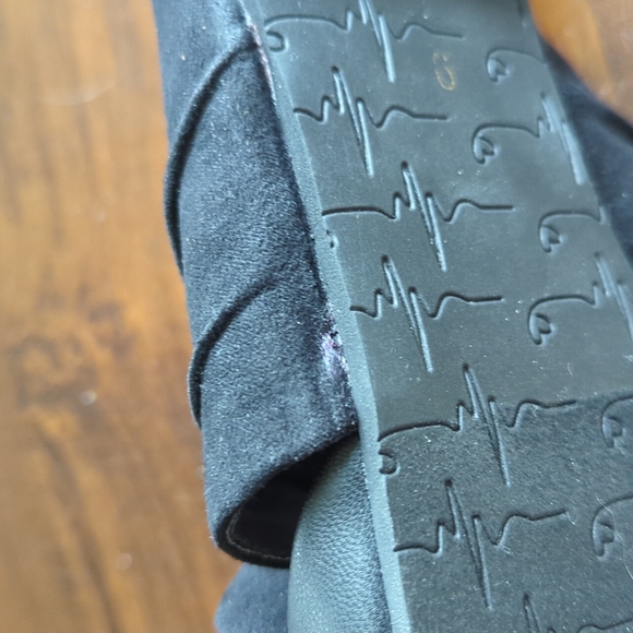 Black flat mules BC size 9 - Picture 4 of 5